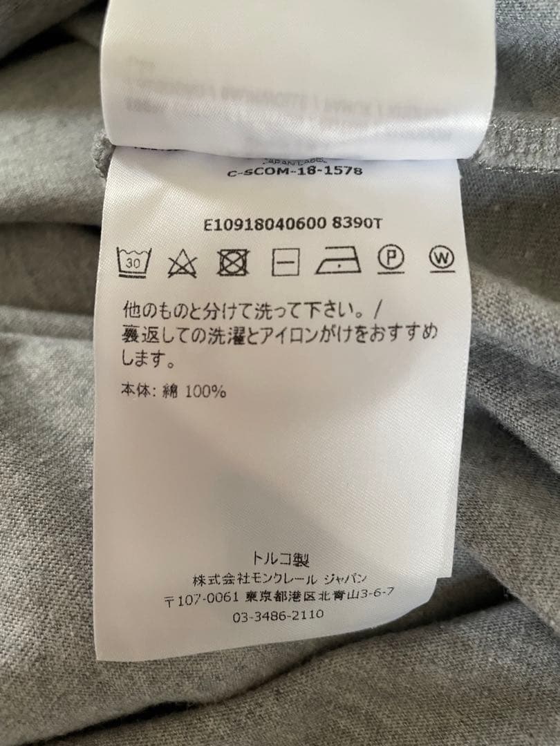 C*a様 Ⓜ️モンクレール　ロゴワッペンロングTシャツ　極美品　M
