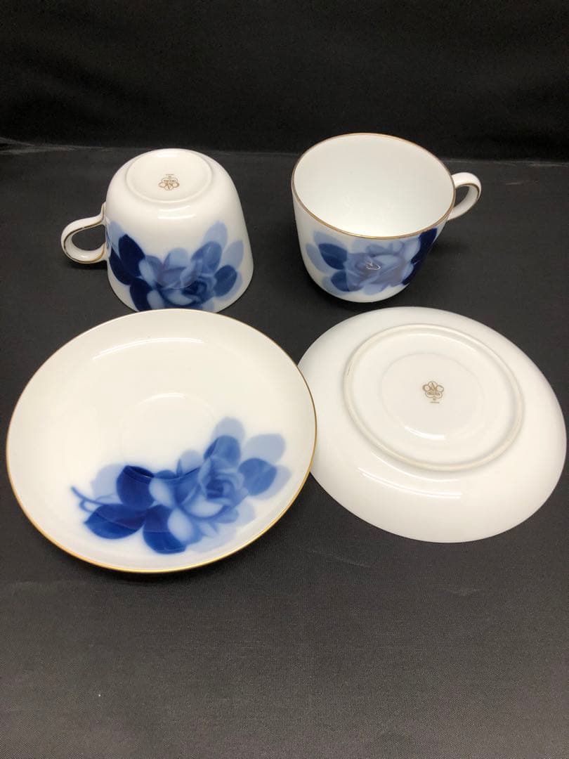 大倉陶園　ブルーローズ　モーニング碗皿