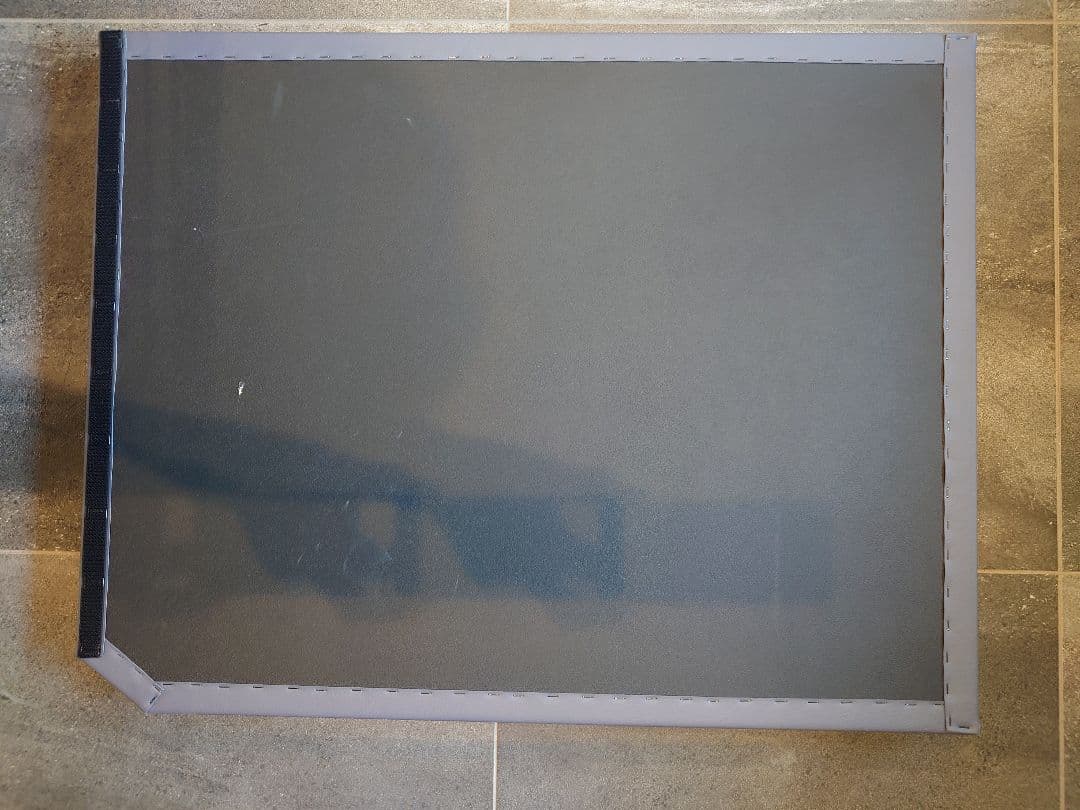 工房・リンクス 製 ランドクルーザー300 ベットキット5人乗り①