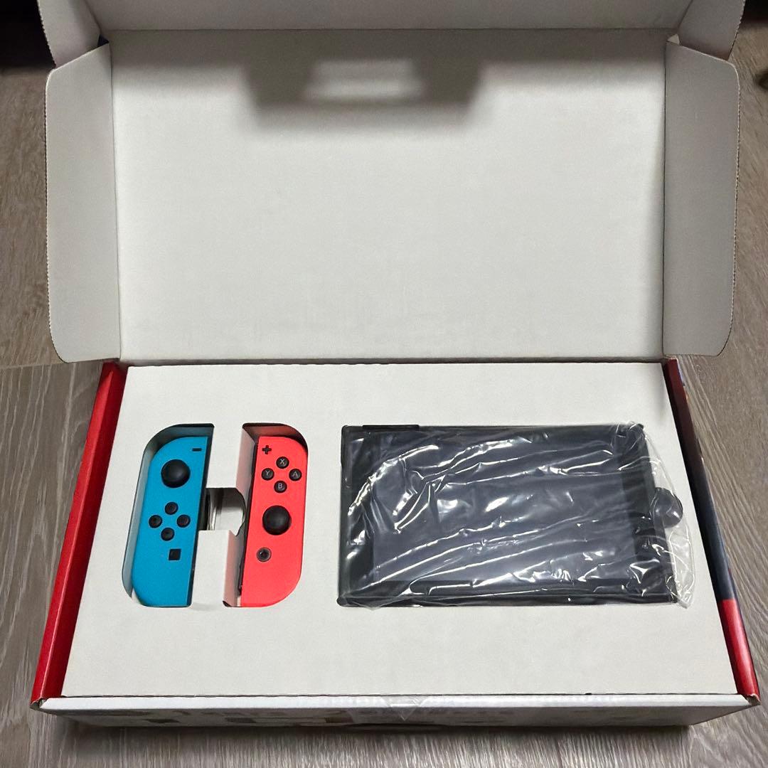 #*.様 Nintendo Switch ネオンブルー/ネオンレッド