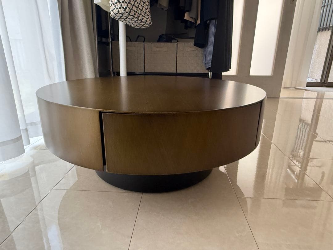 INDOORPLUS ローテーブル　イタリア