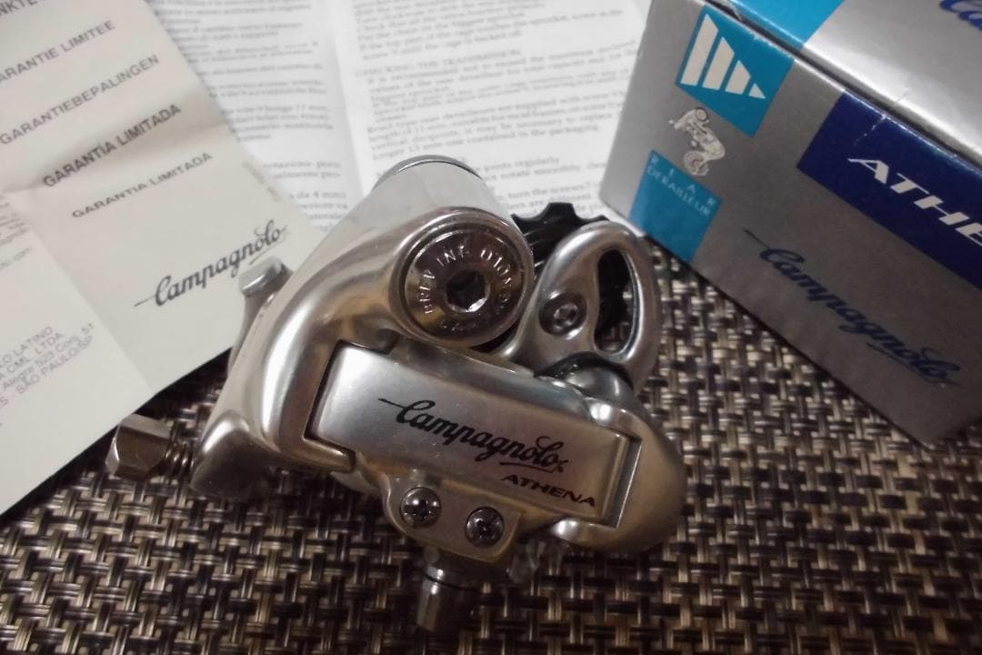 新品　カンパニョーロ　リアディレーラー　アテナ
