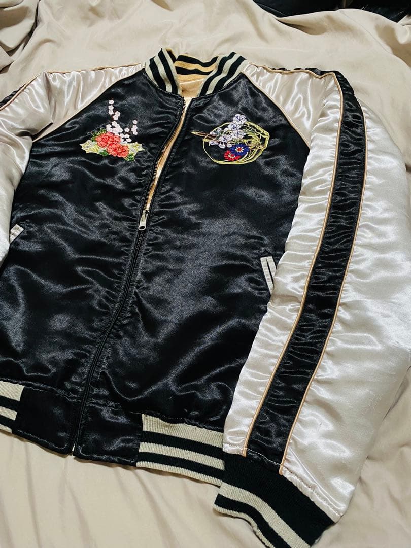 絡繰魂 ２面用 スカジャン 日本限定 芸者 サテン unisex