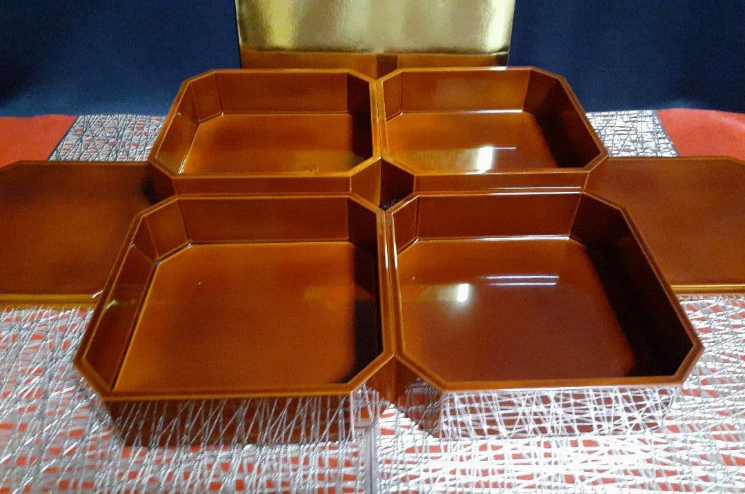 《特製 塩田 由治謹製》溜 天然木 屠蘇器