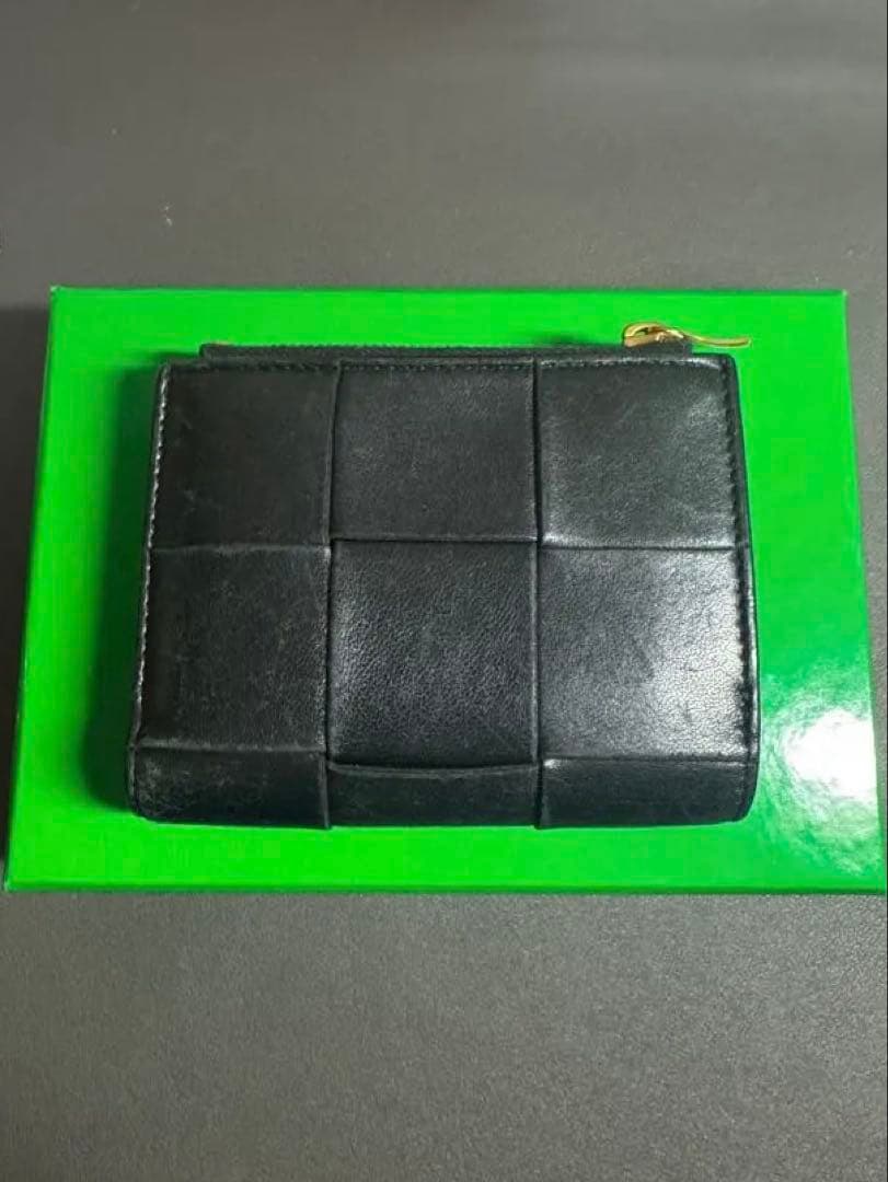 Bottega Veneta 二つ折りファスナーウォレット