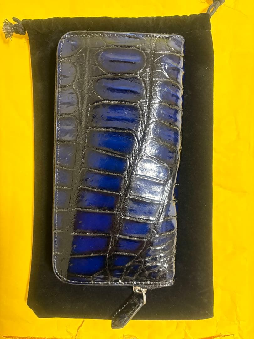クロコダイル　一枚革　長財布　ダークブルー　未使用♪