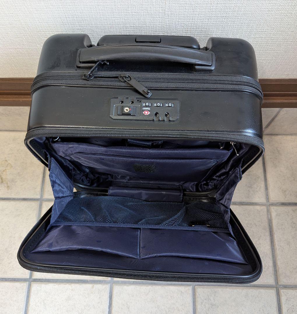 CITY BLACK SSサイズスーツケース 22L CTY001A