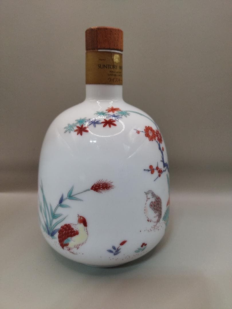 未開栓 サントリー ウイスキー 43% 有田焼ボトル 岩尾對山窯 1240g