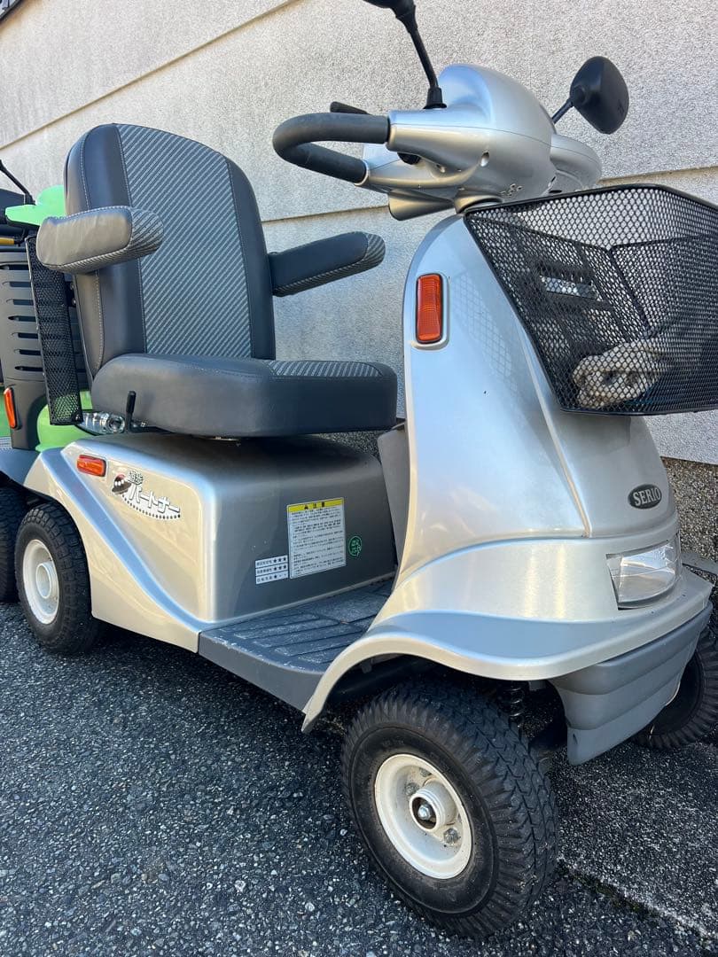 SERIO シルバーカー シルバーSBT40ともう一台緑のカートも含む