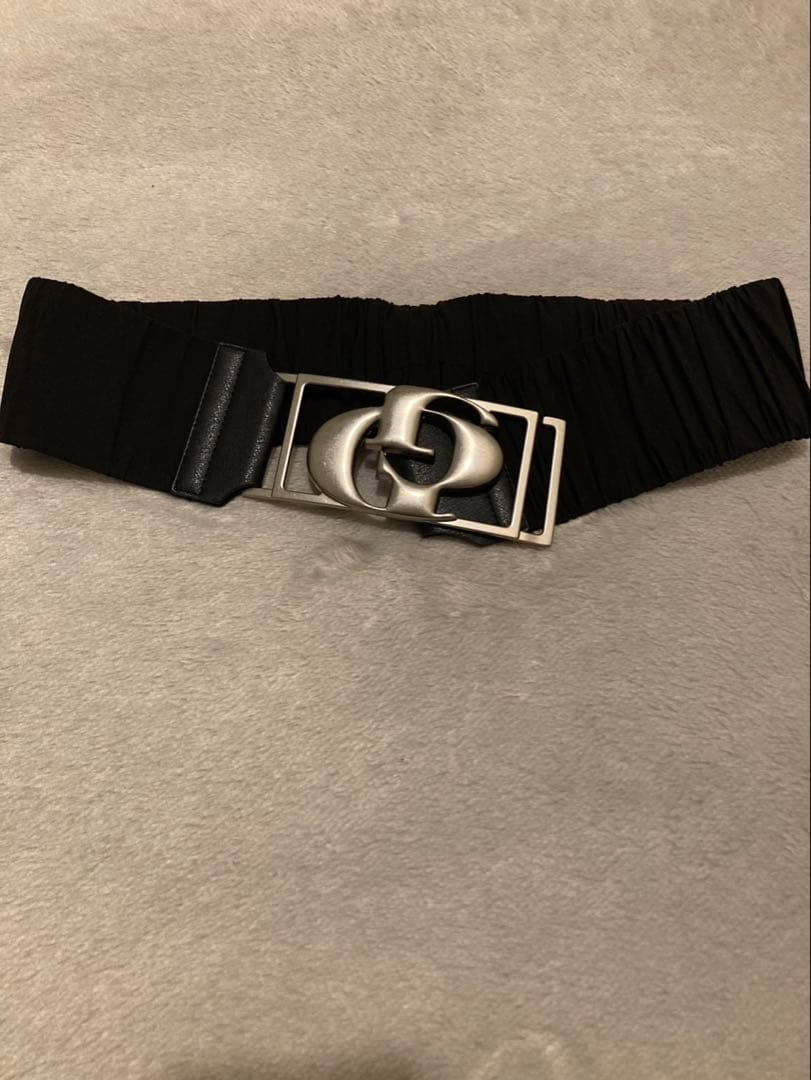 GYDA ブラックキルティングコート