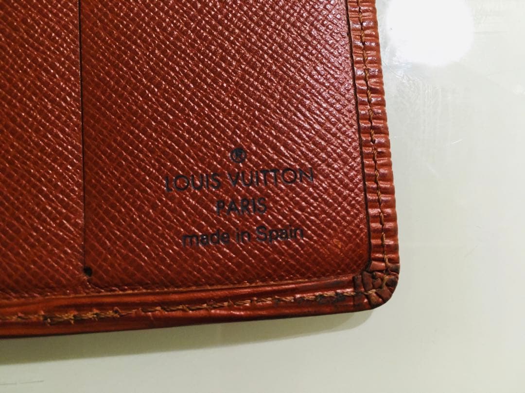 Louis Vuitton エピ　二つ折り札カード入れブラウン