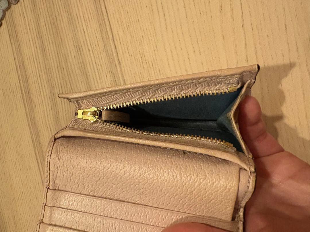 Gucci GGパターン 二つ折り財布 ピンク