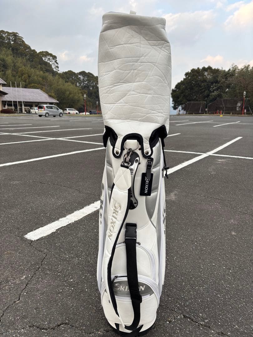SRIXON ゴルフバック