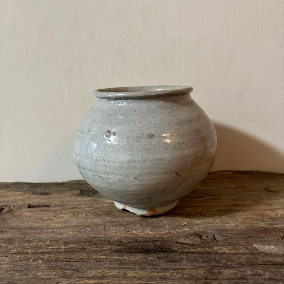 李朝壷　白磁　堅手　丸壷　塩笥壺　骨董　韓国オンギ　骨董品.アンティーク.古民芸