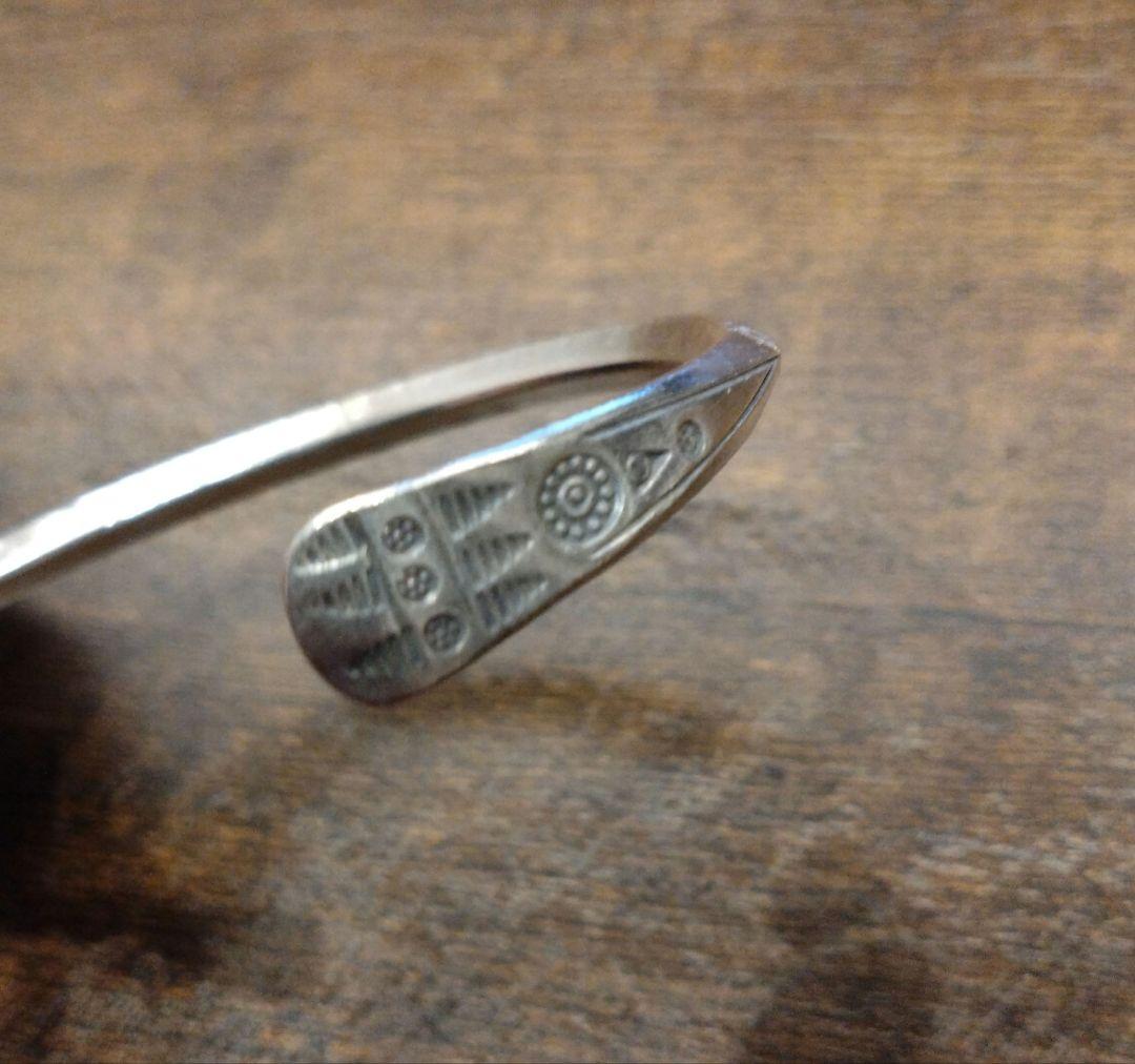 カレンシルバー　バングル　高純度　海外仕入れ