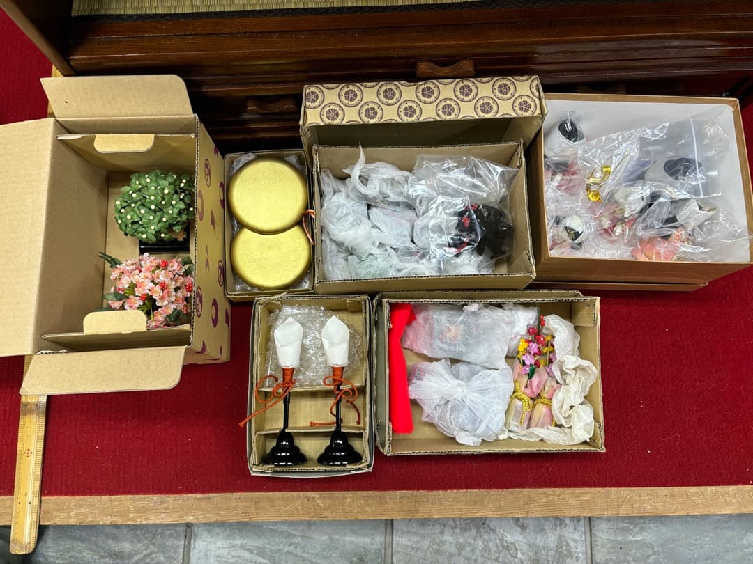 値下げします。雛人形　ひいな遊び　御床の間飾り　欅製