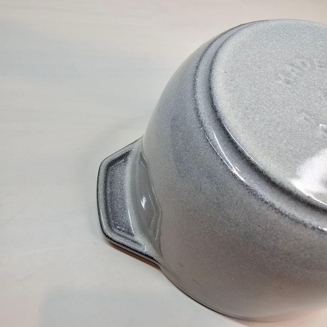 美品ストウブ 鋳物鍋 ラ・ココット de GOHAN 12cm S カンパーニュ