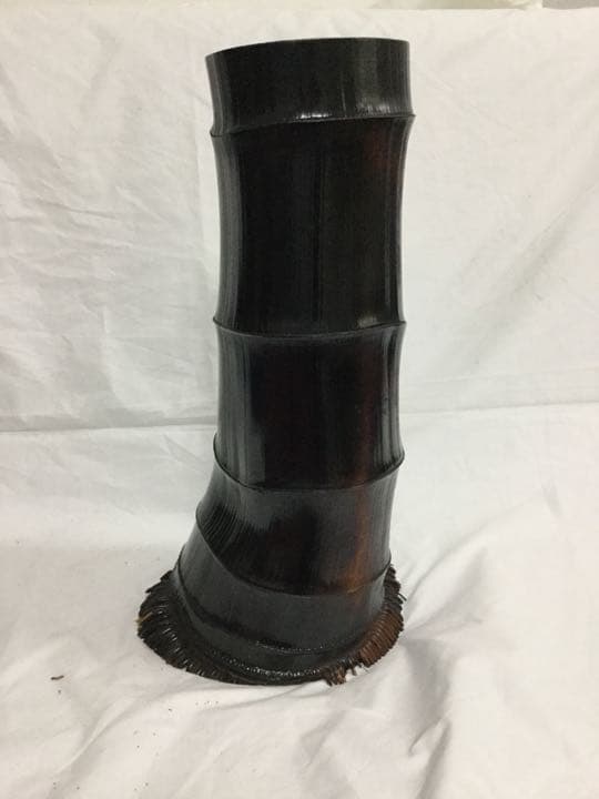 花器にも使えそうな 燻竹