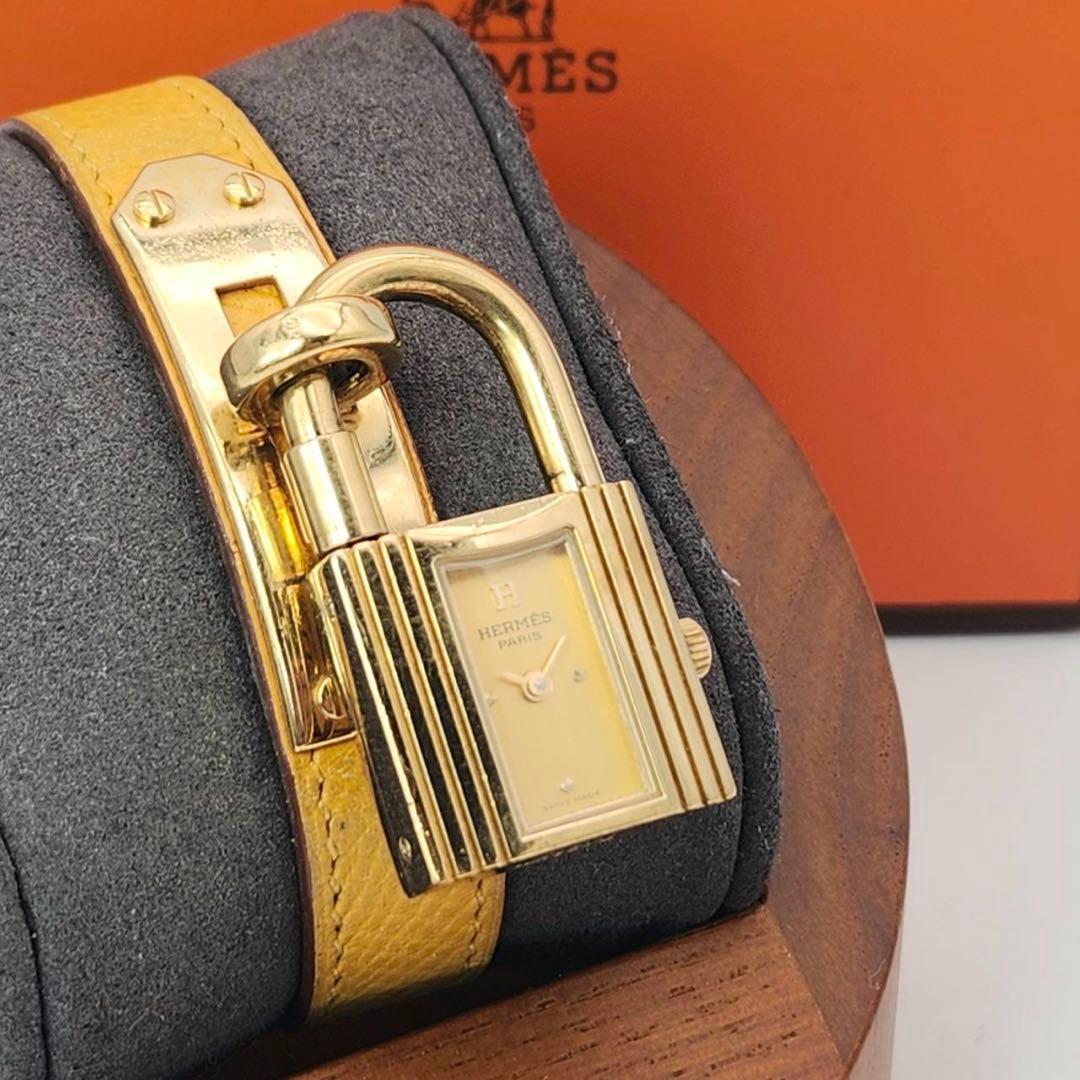 HERMES 　ケリーウォッチ　金文字盤　レディース　カデナ　クォーツ　付属品有
