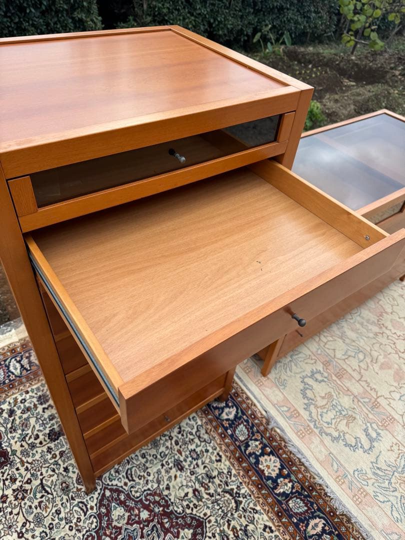 チェリー材 ハイチェスト 8段 ガラス引出し付 北欧モダン