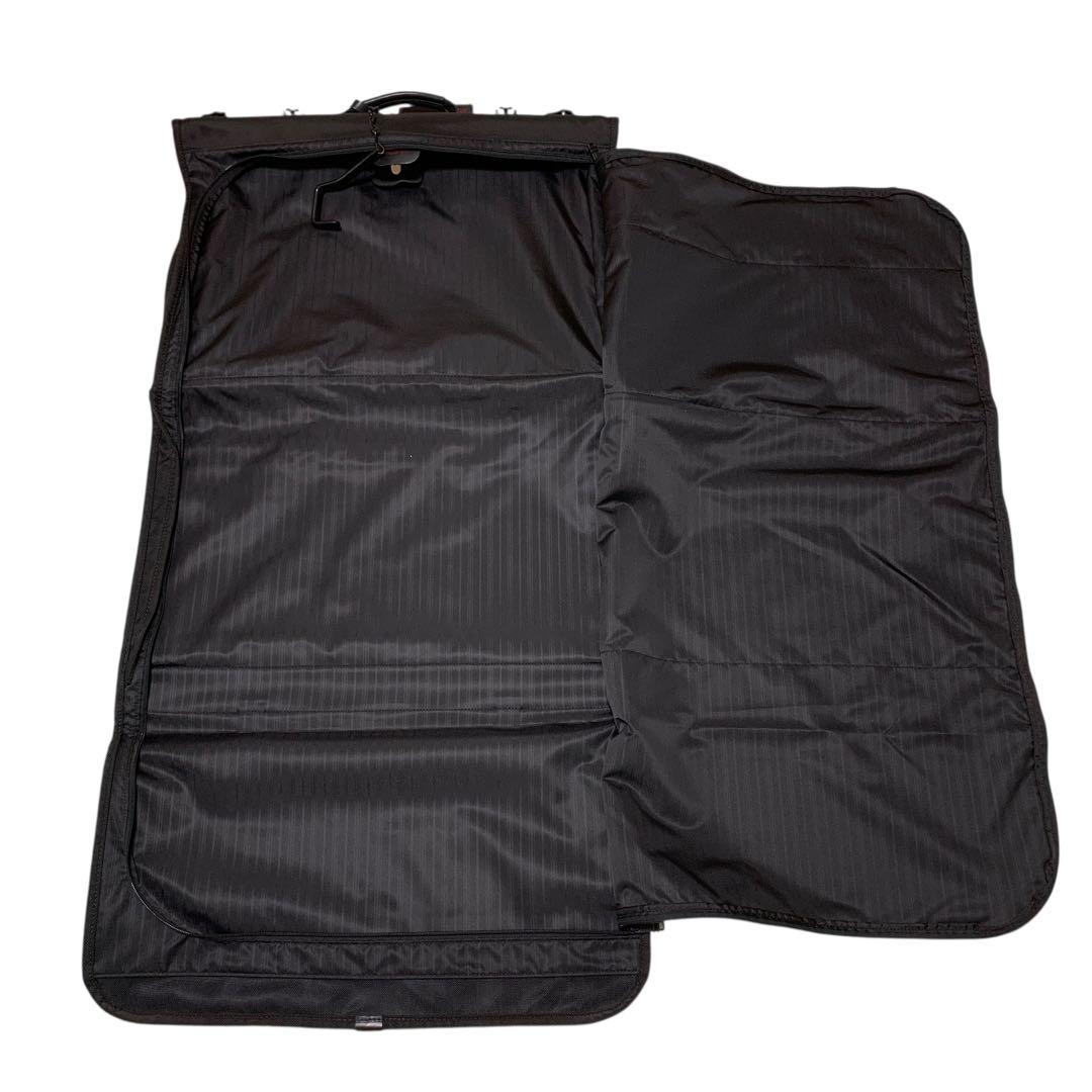 TUMI ガーメントケース 衣装バッグ 純正ロックキー付き ショルダーバッグ