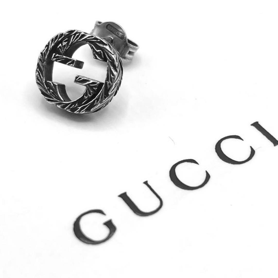 【新品】GUCCI ピアス　インターロッキングG 燻　片耳　アラベスク