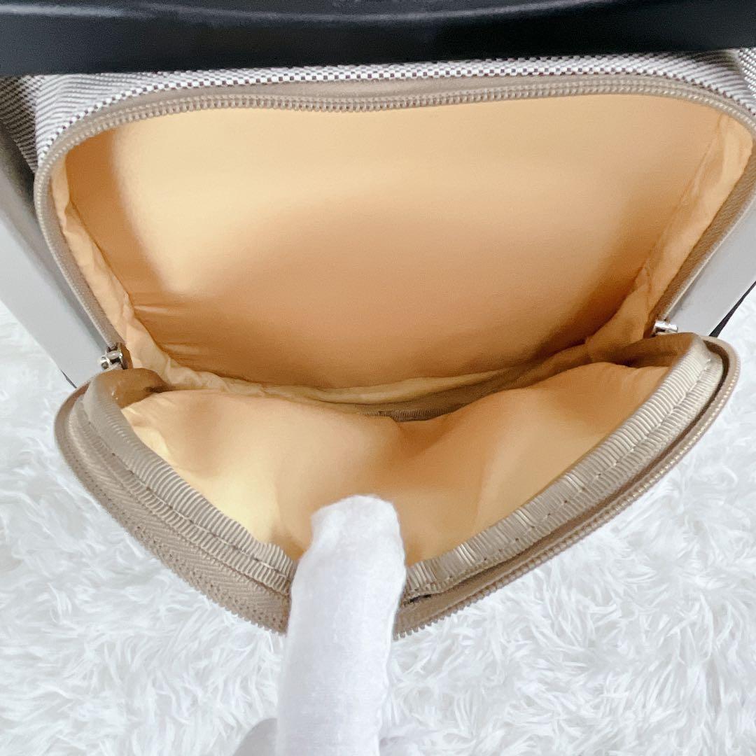 激レア 希少 未使用級 SWANY ピーターラビット コラボ キャリー バッグ