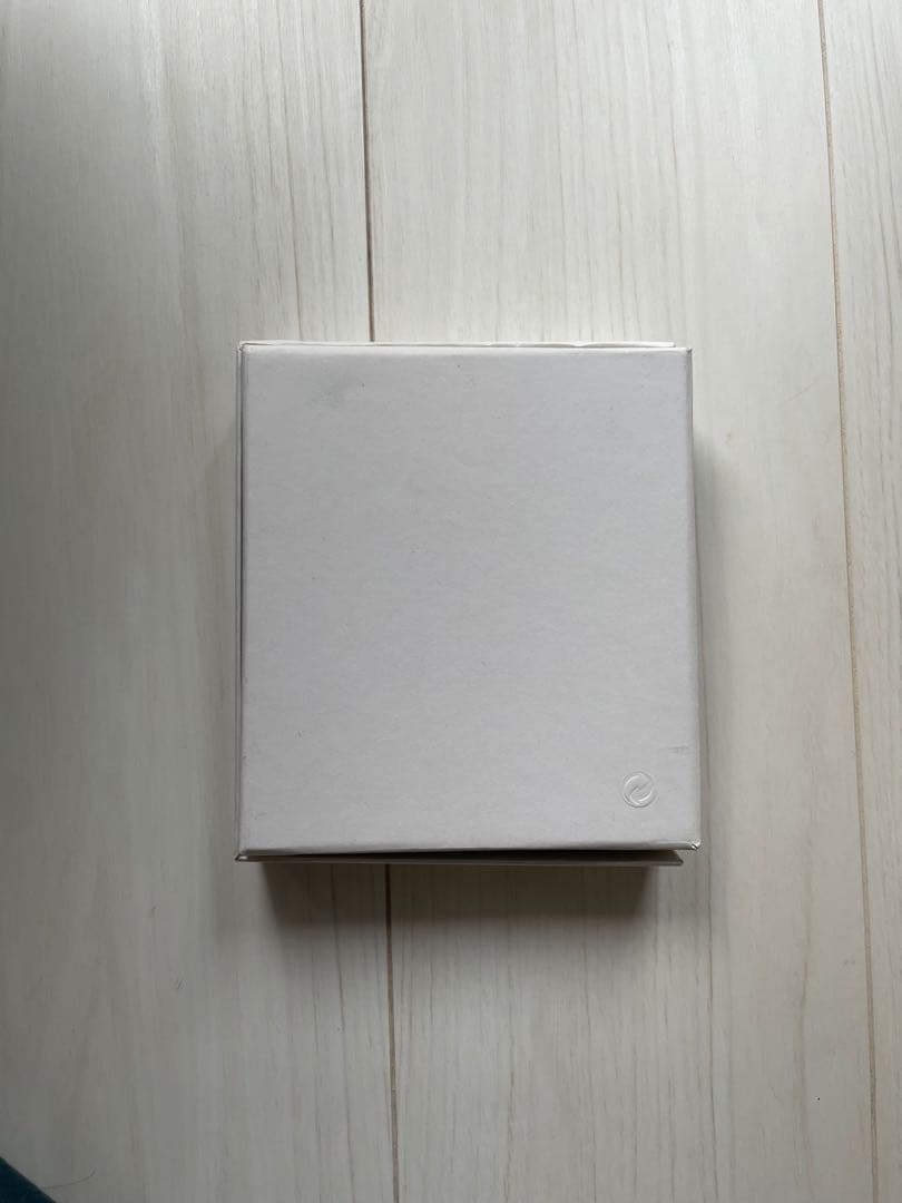 H*A様 LOEWE グリーン レザー 三つ折り財布