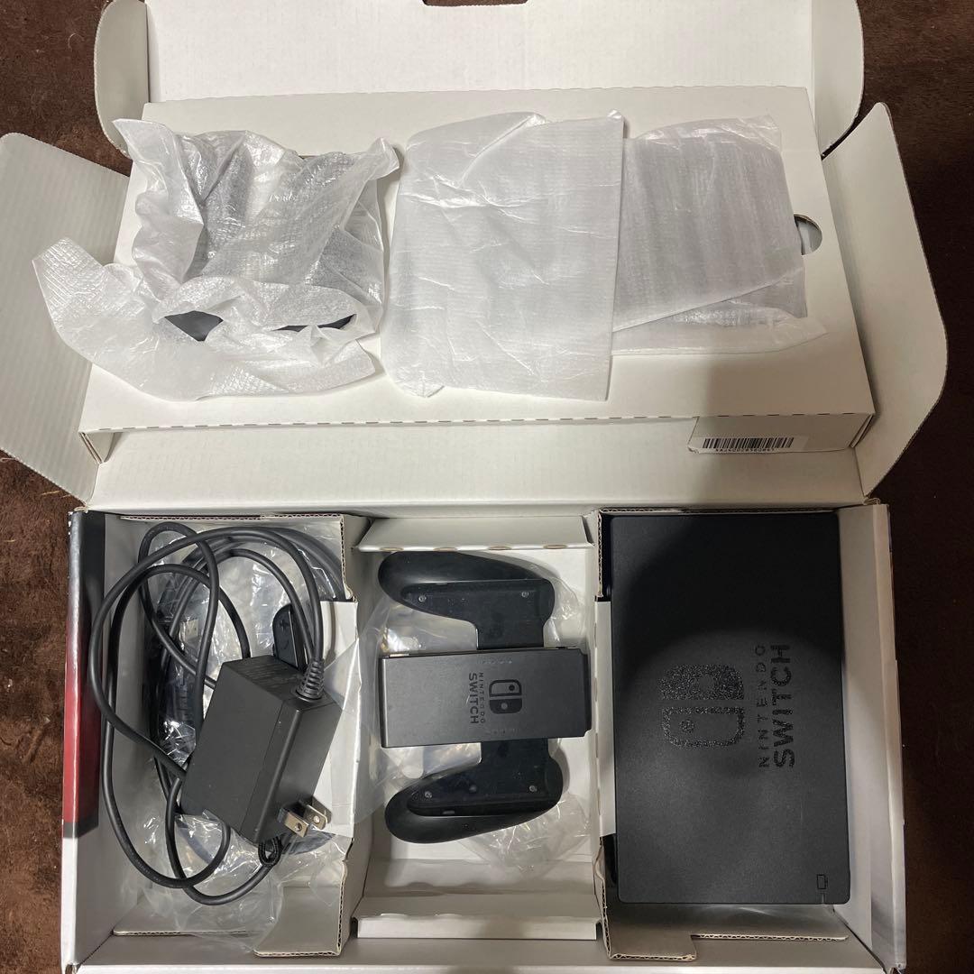 任天堂Switch 本体