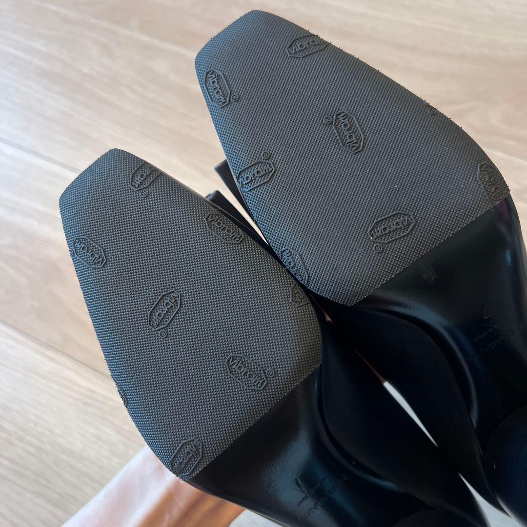 フェラガモ　パンプスLENA レナ ブラック リボン サイズ 7 24.5cm