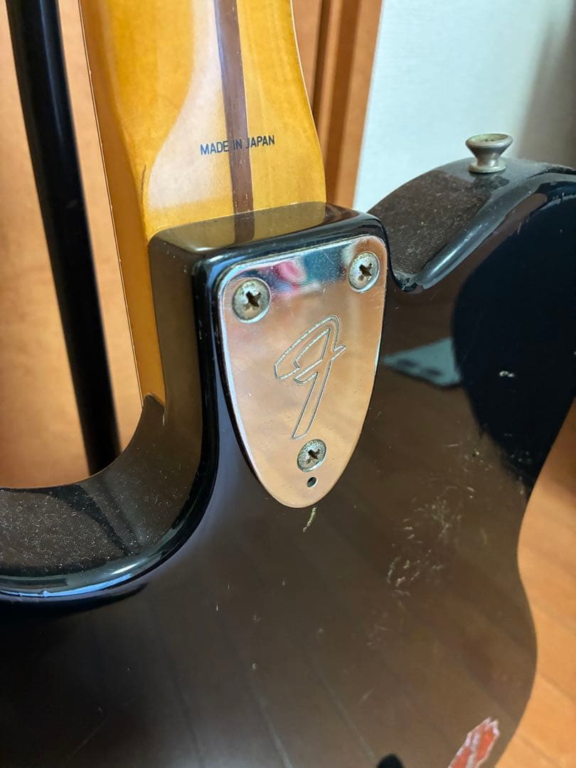 Fender Japan telecaster custom Eシリアル