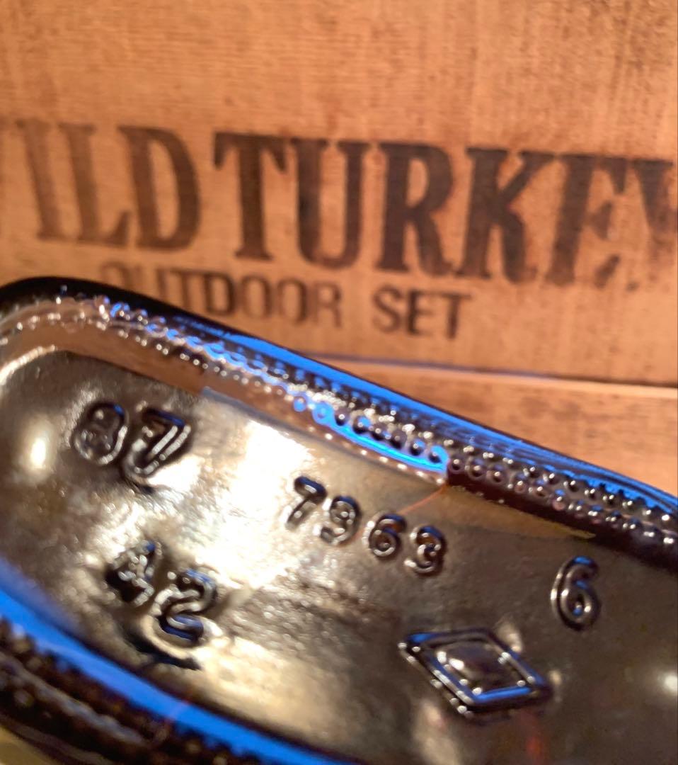 ワイルドターキー　 アウトドアセット 8年熟成ウイスキー　ライター無しです。