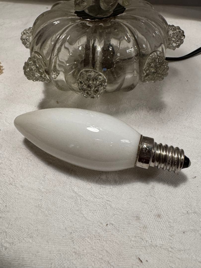 アンティーク　布シェードテーブルシャンデリア