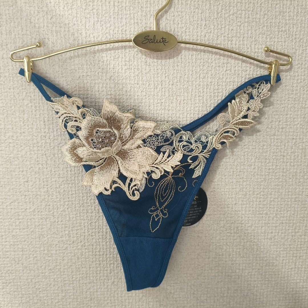 ねこのしもべ様