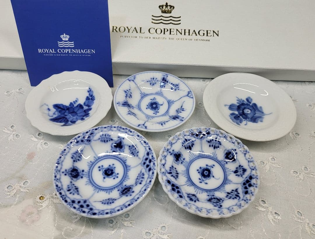 未使用✨ロイヤルコペンハーゲン ブルーフルーテッド フルレース 豆皿 小皿 箱