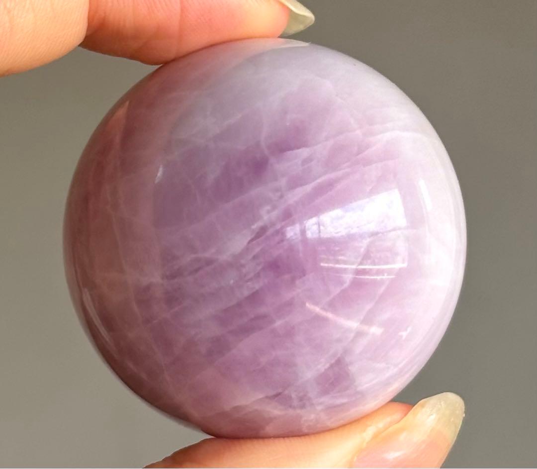 konme様　高品質　クンツァイト　スフィア　強キャッツアイ　強シラー