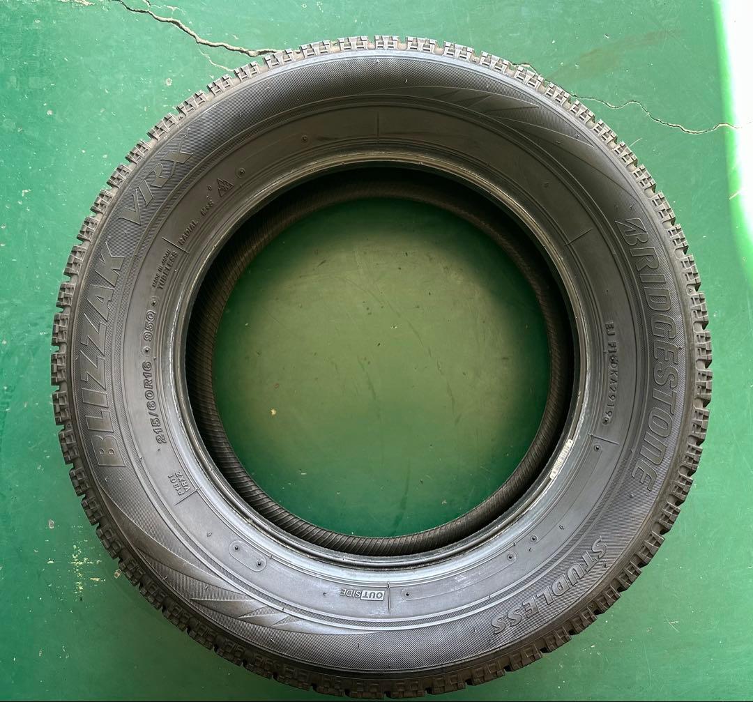 ブリヂストンBLIZZAK 215/60R16 VRX2 4本