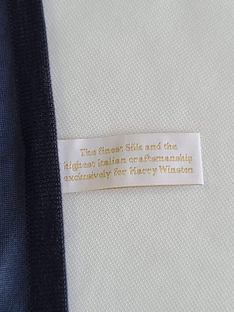 年末セール♪ HARRY WINSTON ハリーウィンストン シルクスカーフ