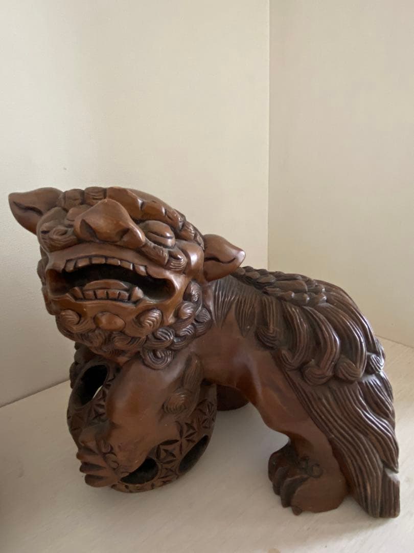 中国木彫りアンティーク 玉乗り獅子　2体