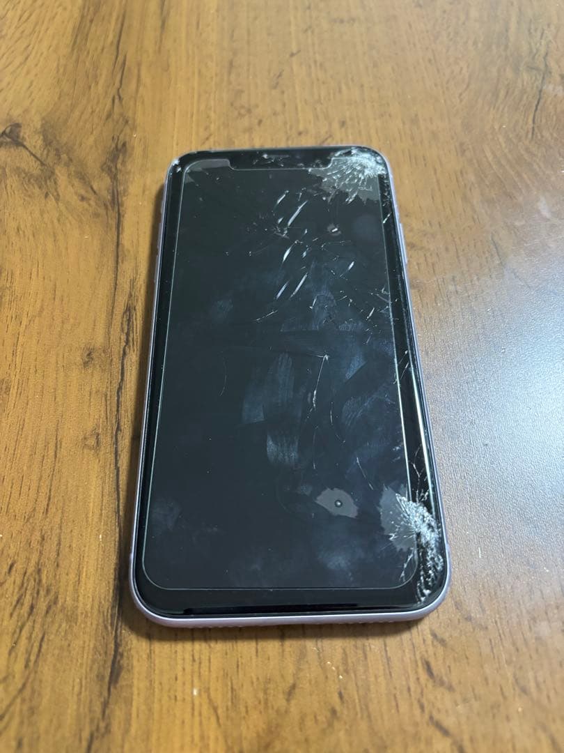 Apple iPhone 11 本体 パープル　64GB