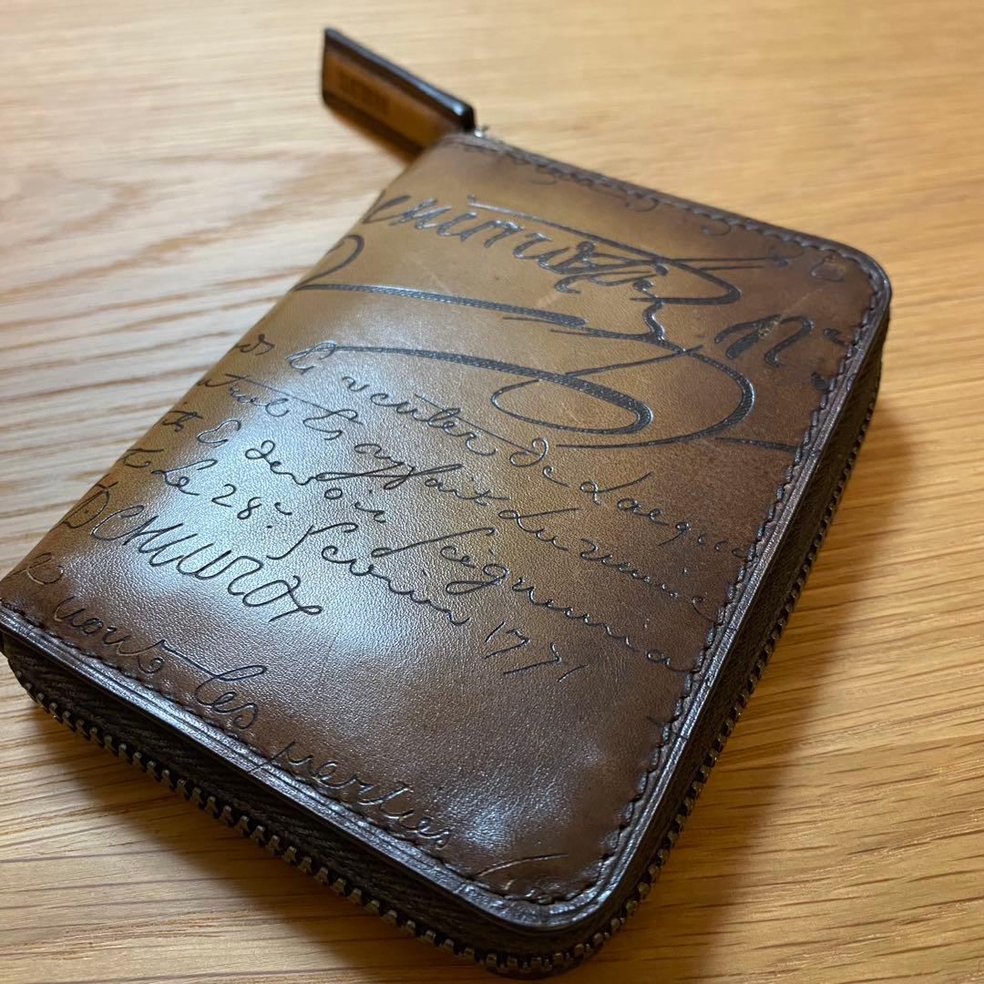 新ロゴ!定価12万超美品Berlutiベルルッティwapaワパ財布ケース