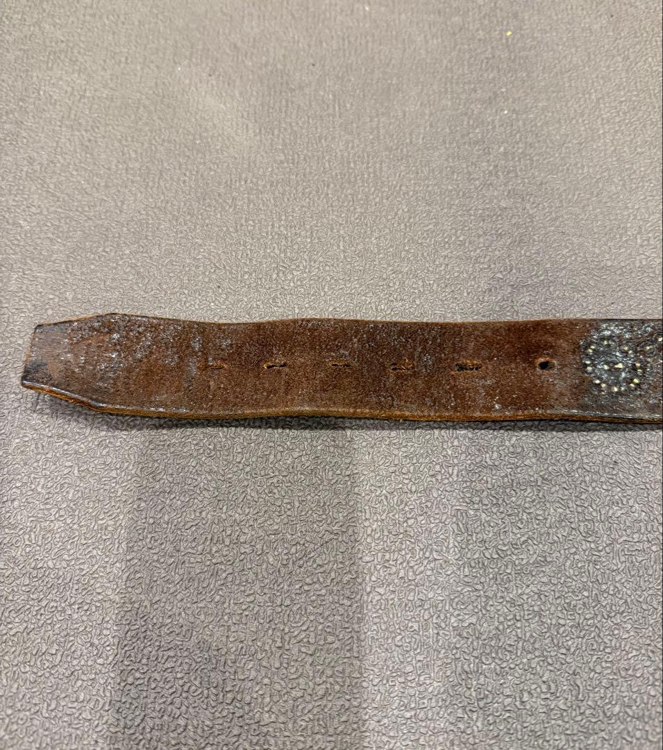 HTC / フラワー スタッズレザーベルト(サイズ34)