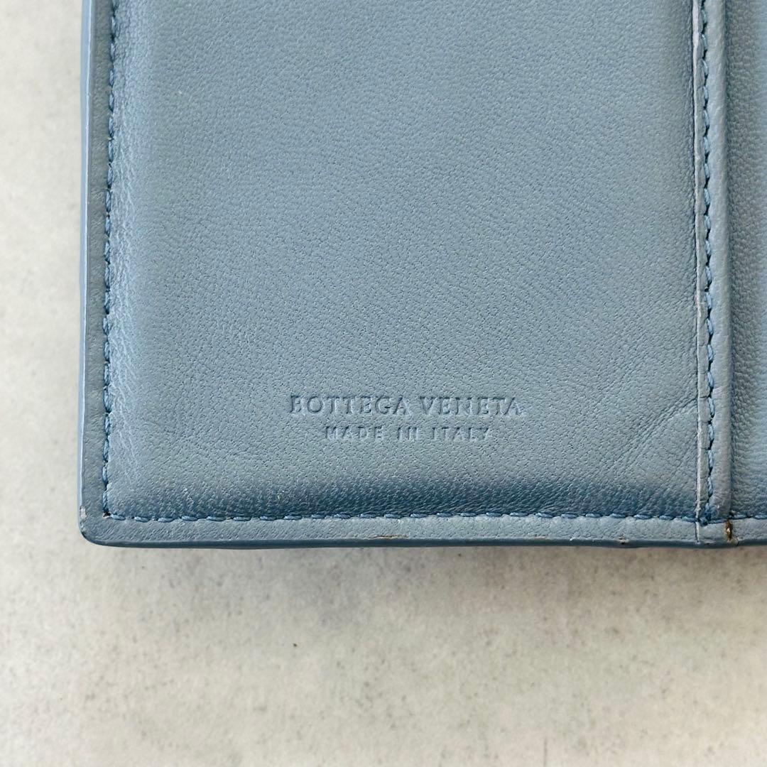 希少✨BOTTEGA VENETA イントレチャート　パイソン　二つ折り財布