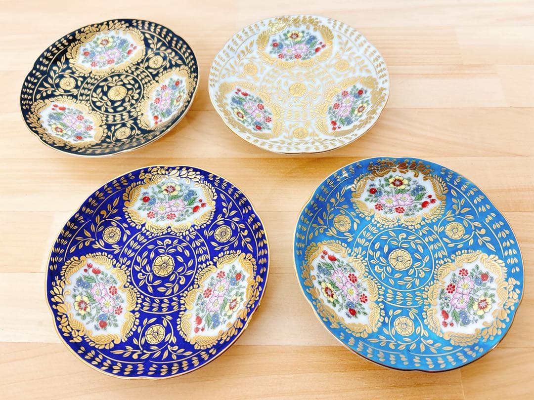 有田焼　幸楽窯　ベルサイユシリーズ小皿　4点セット