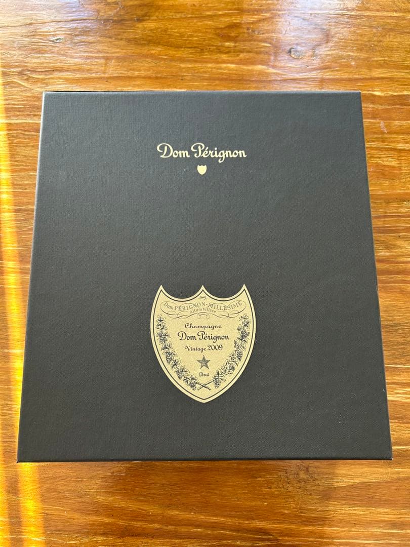 Dom Perignon ドンペリニヨン Vintage2009箱 グラス付き