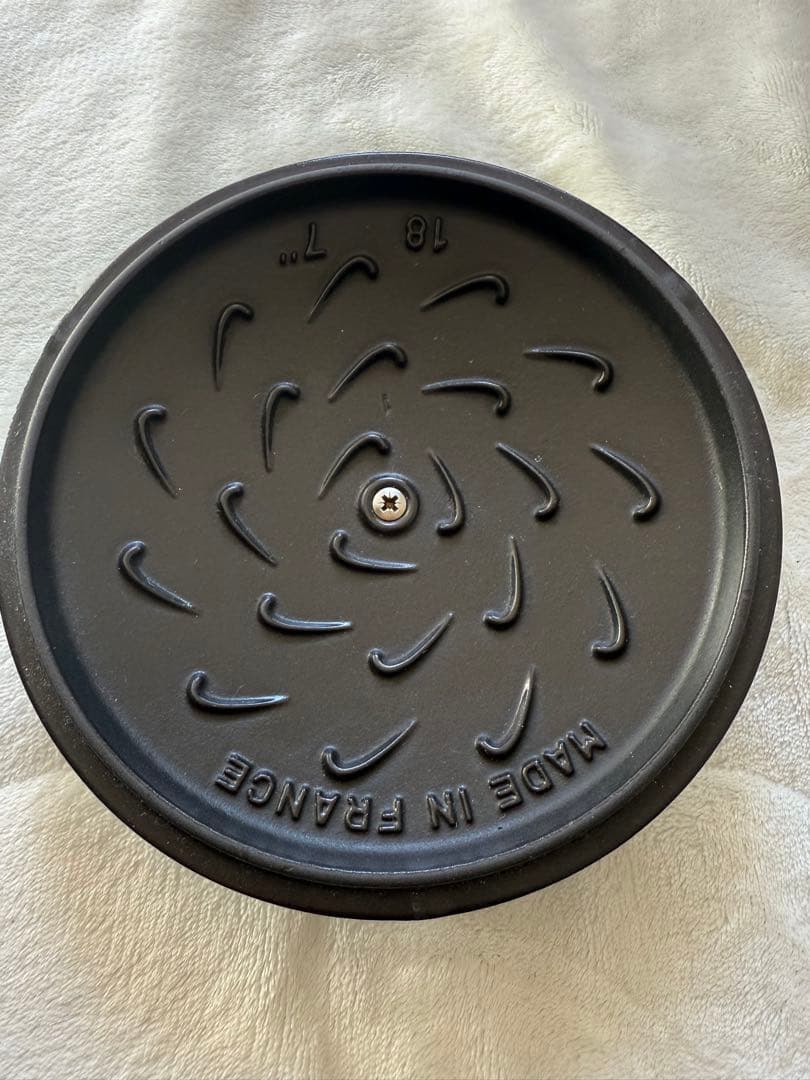 STAUB ストウブ　ワナベ　18cm