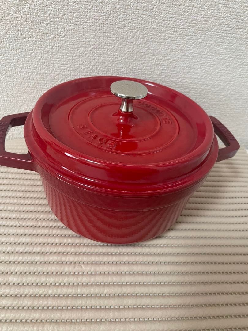 STAUB 両手鍋 赤staub ピコ・ココット 20cm 　ストウブ