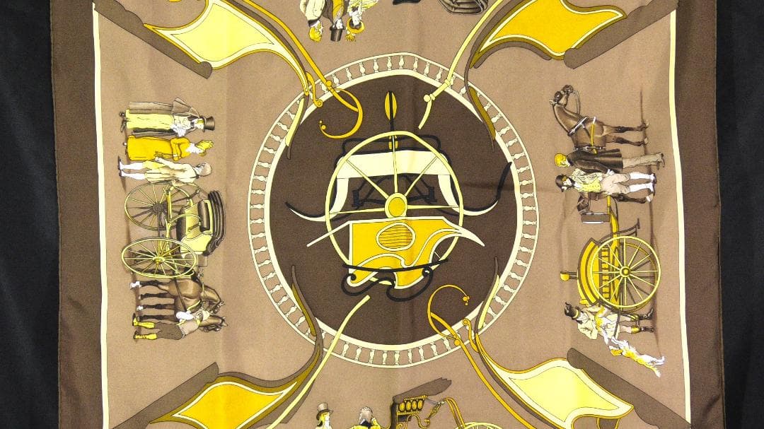 HERMES エルメス　大判スカーフ　カレ90　 D450