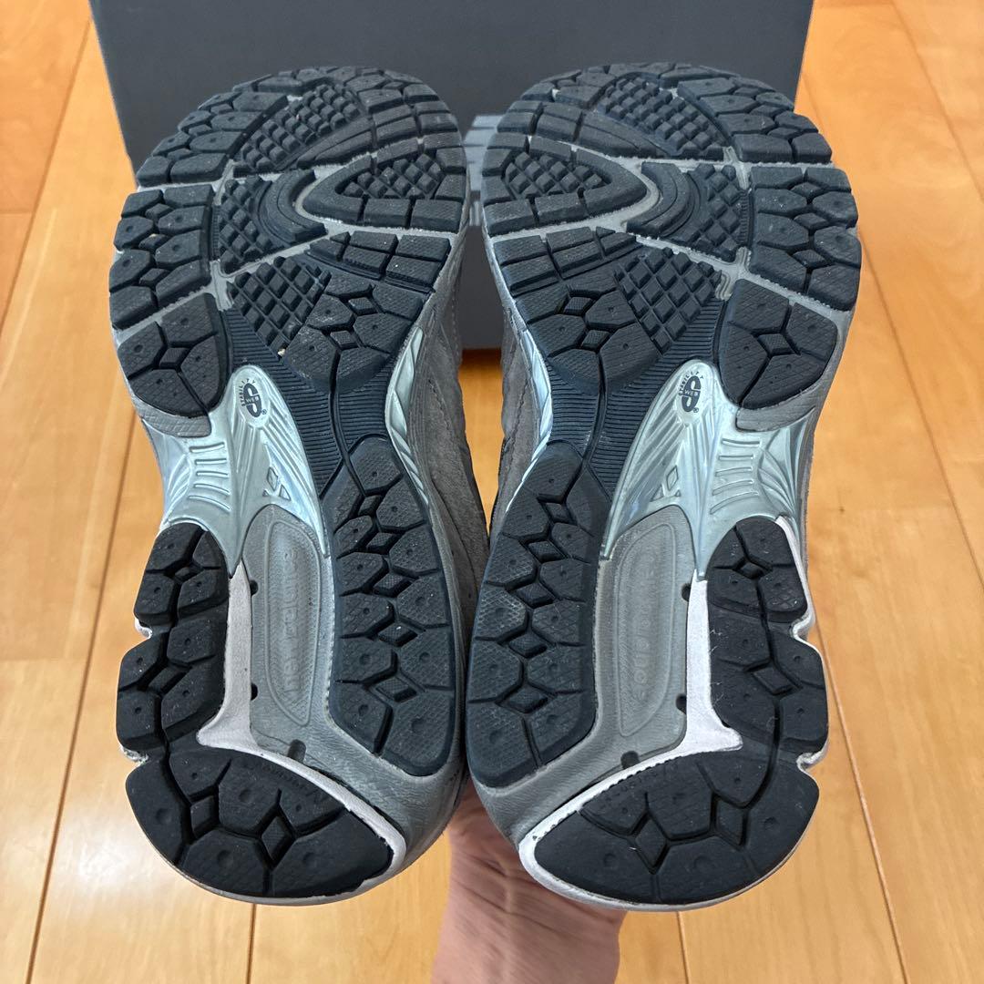 靴 New Balance 2002R GORE-TEX Castlerock