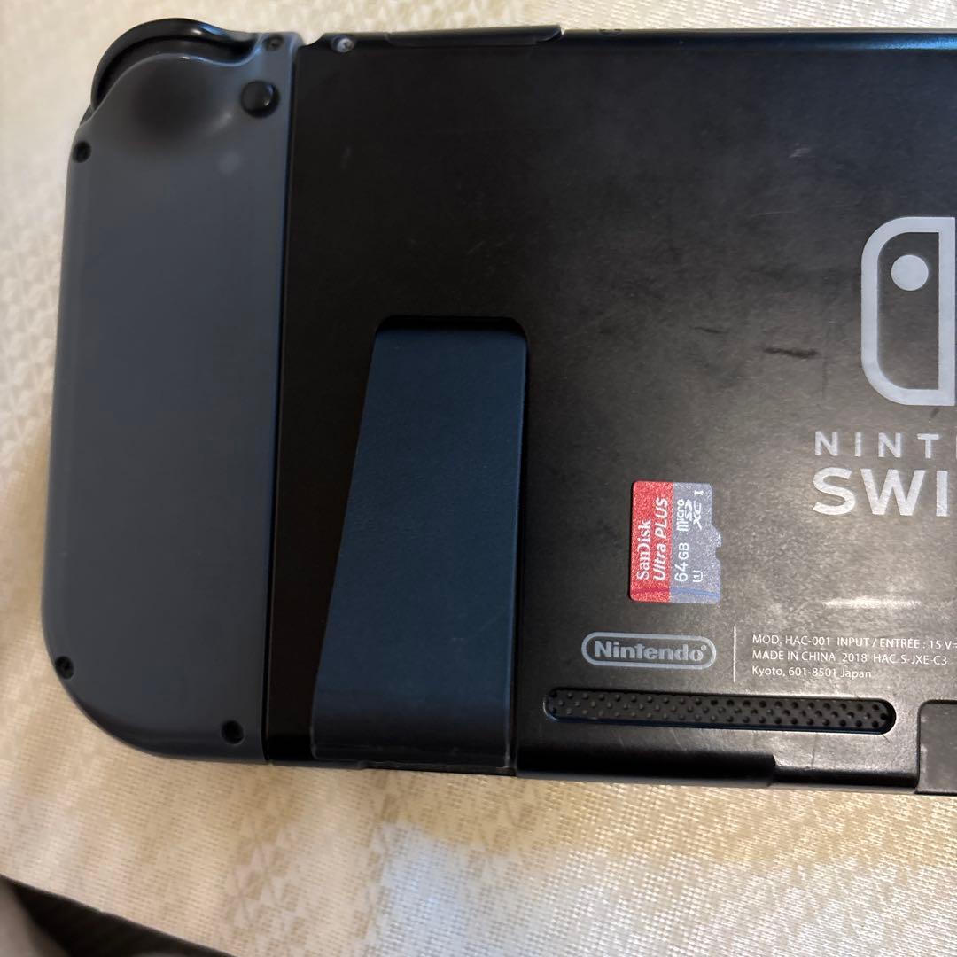 S*f様 【お得セット】Nintendo Switch 本体とコントローラーセッ